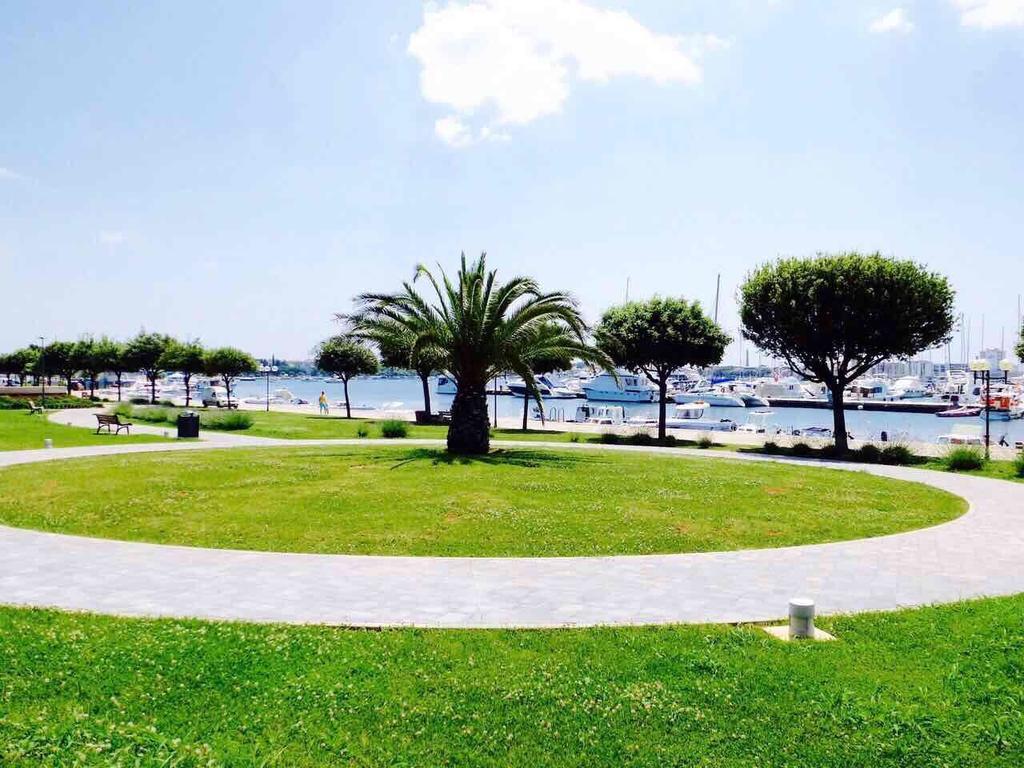 Apartman Apartments Danex Aida *
