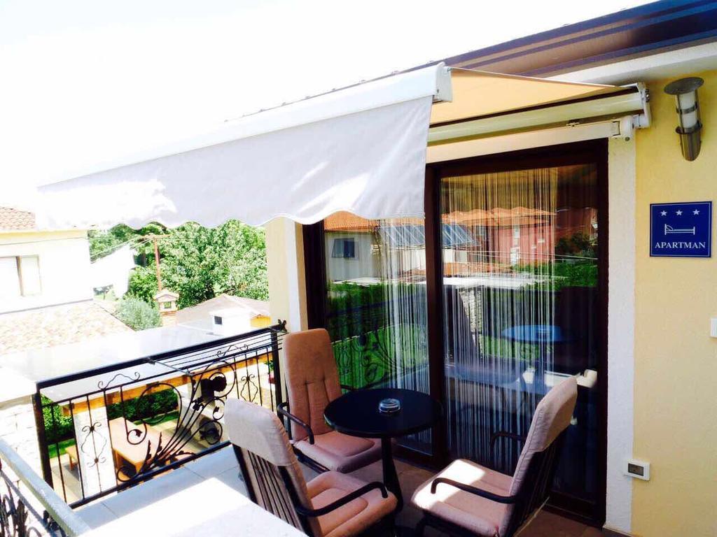 Apartman Apartments Danex Aida